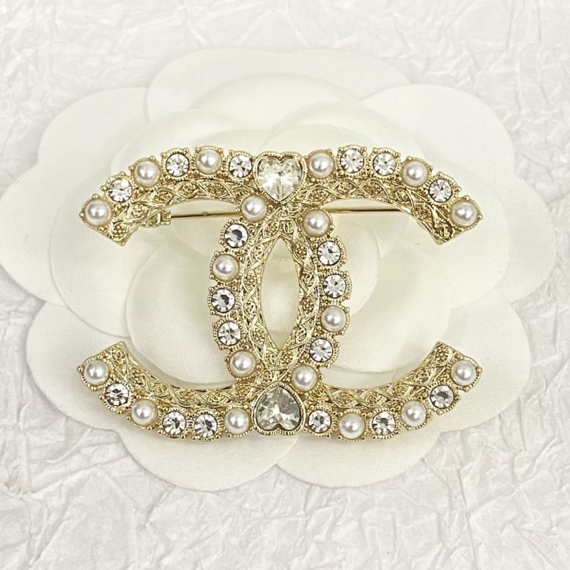 Ch**el brooches